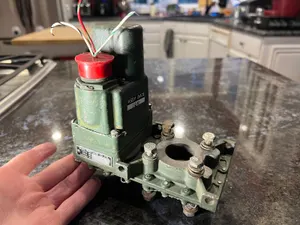Working -  WM. R. Whittaker WA8000/WE4800 Slide Shut‑Off Valve Boeing C‑135  707